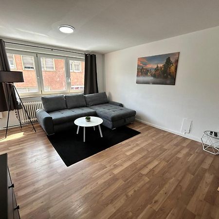 Unter Den Daechern Grillen In Bester Lage Innenstadt Stellplatz Heilbronn Exterior foto